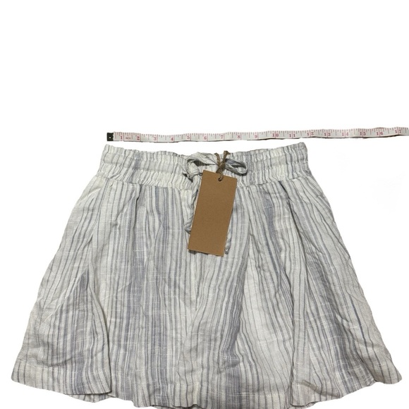 Thread & Supply Striped Linen Blend Summer Shorts XS Pull-On Lined Casual - Picture 2 of 5